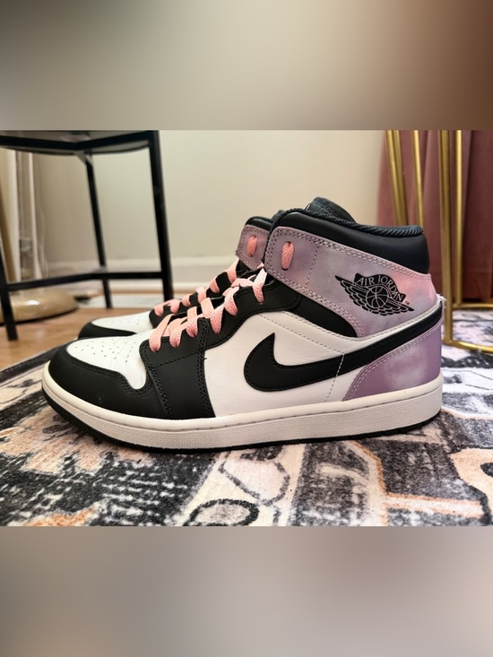 Nike Other - Nike Air Jordan 1 Mid SE Zen Master Black Bleach Coral Sneakers Men Size 10